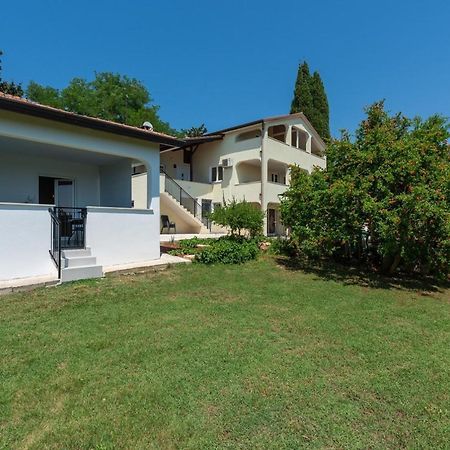 Holiday Home Saladinka With Whirlpool Poreč Exterior foto