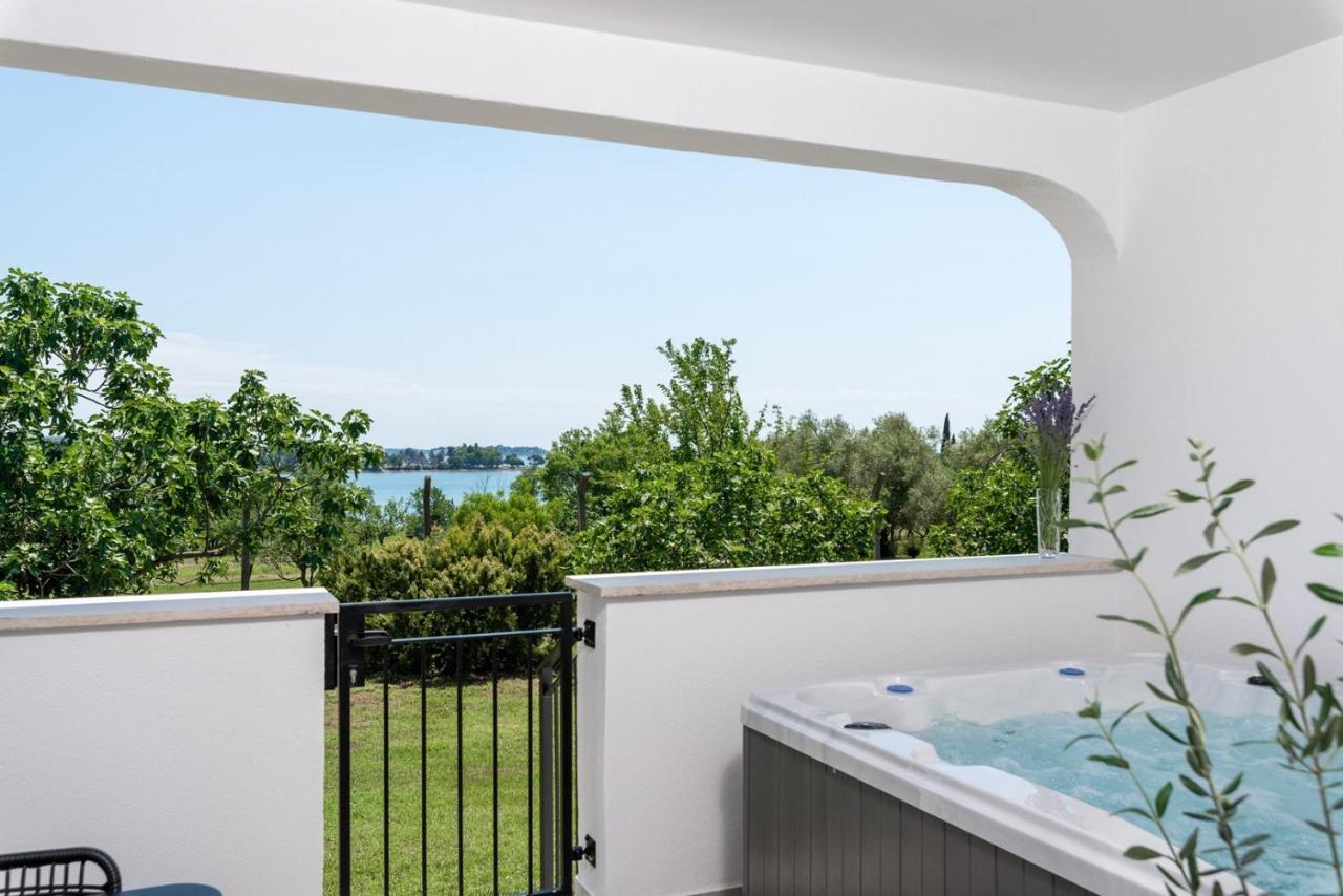 Holiday Home Saladinka With Whirlpool Poreč Exterior foto